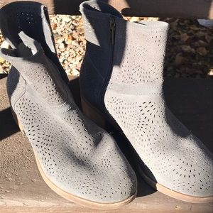 Ugg “Darling” Grey Suede Bootie size 8.5
